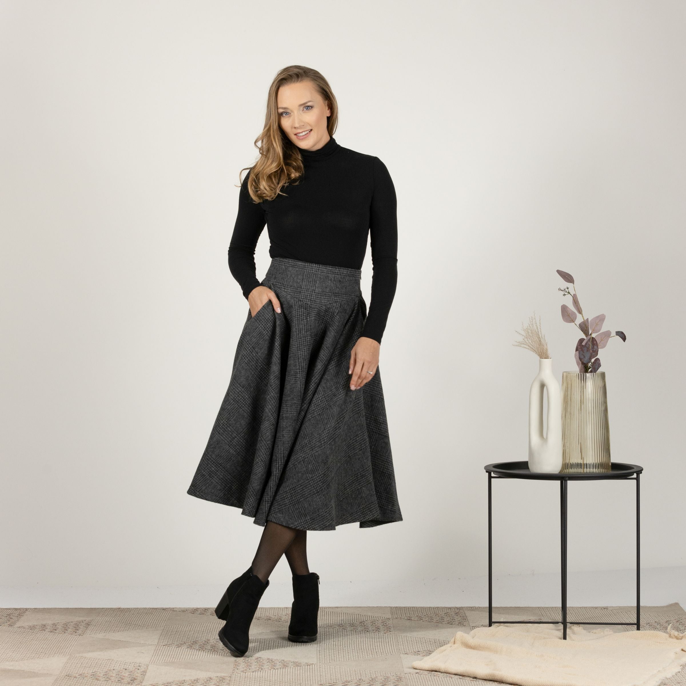 Detailed shot of premium Midi Flare Skirt with cool wool fabric