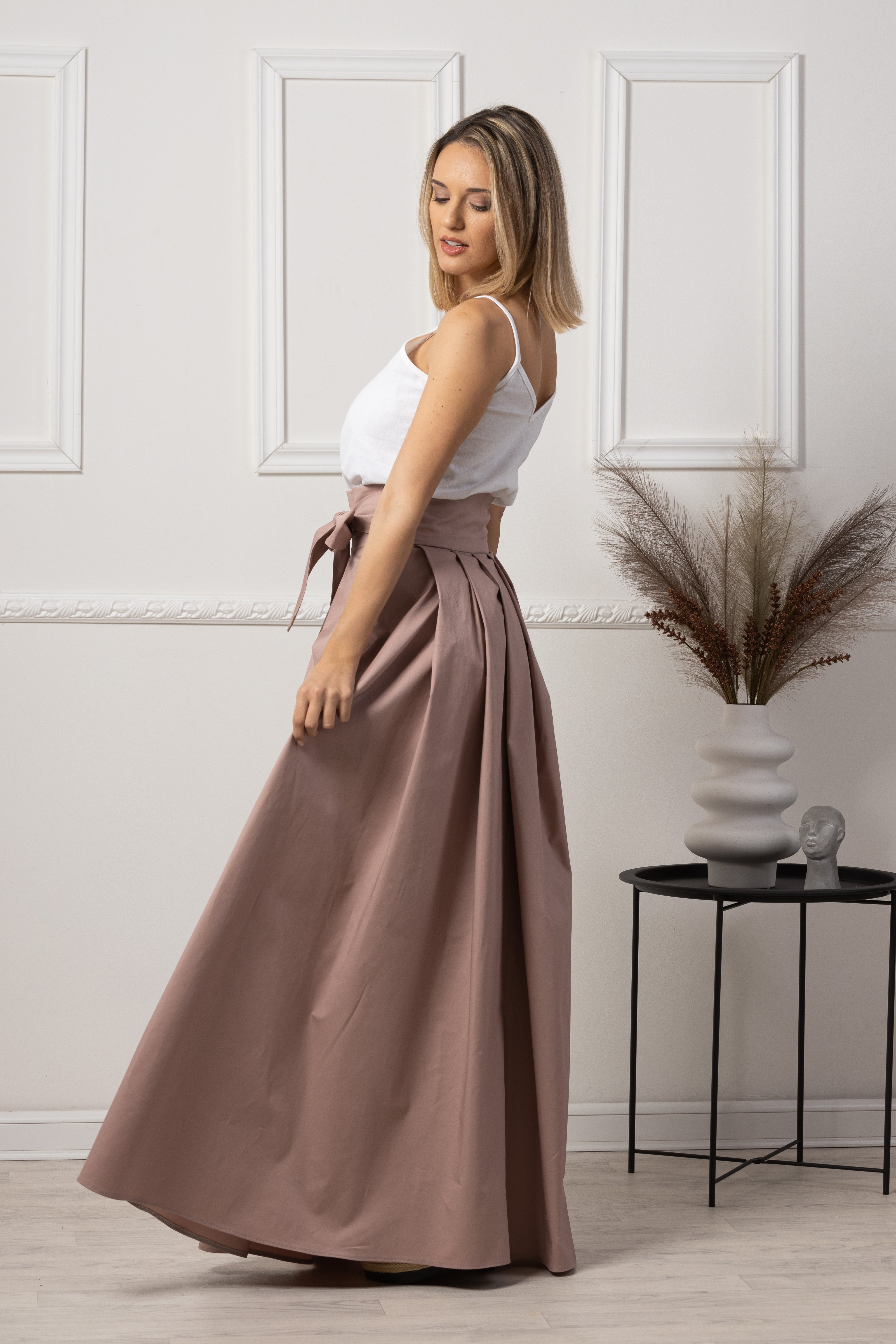 Elegant Black High Waist Pleated Maxi Skirt