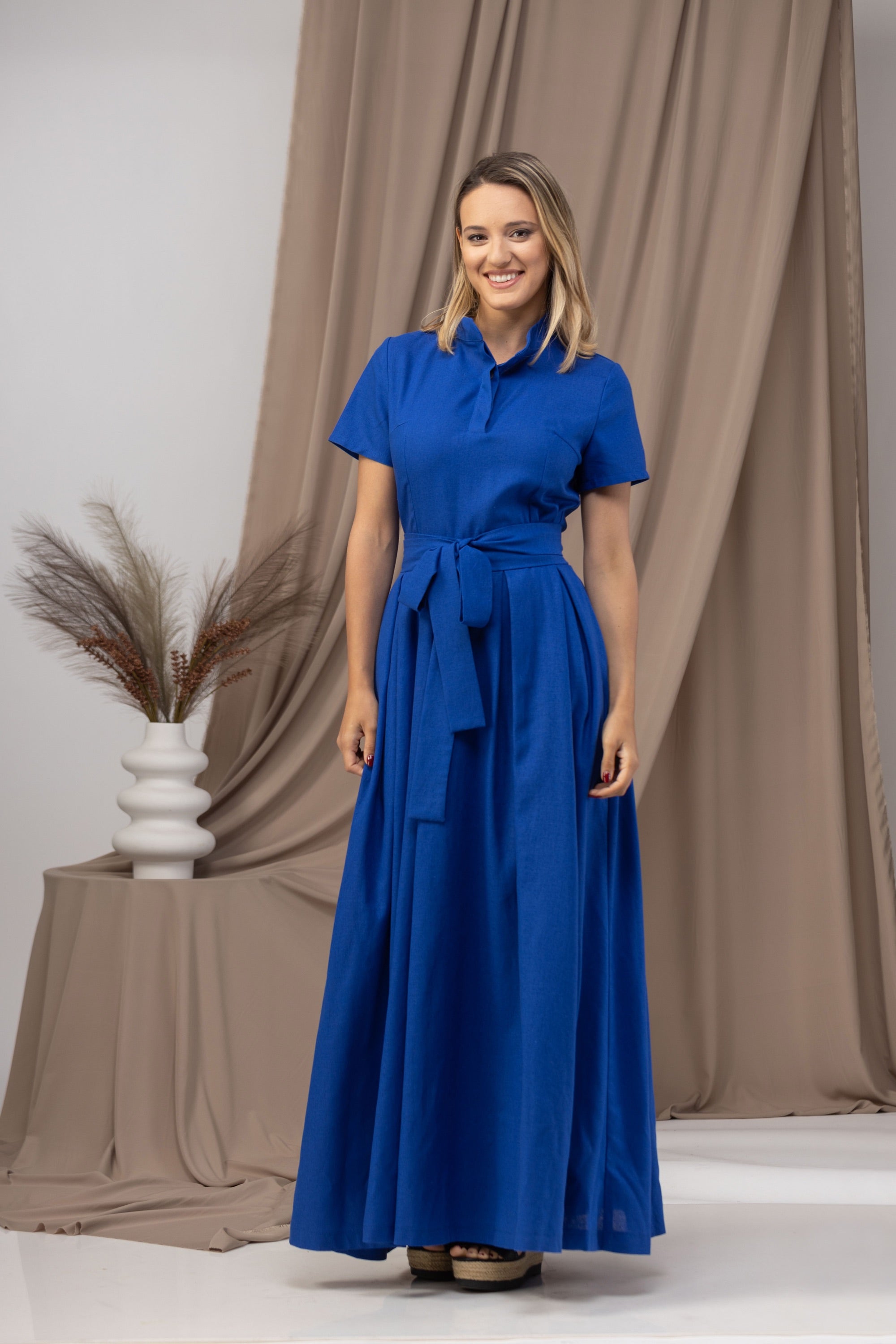 Feminine Casual Linen Maxi Dress with Back Zipper and Belt