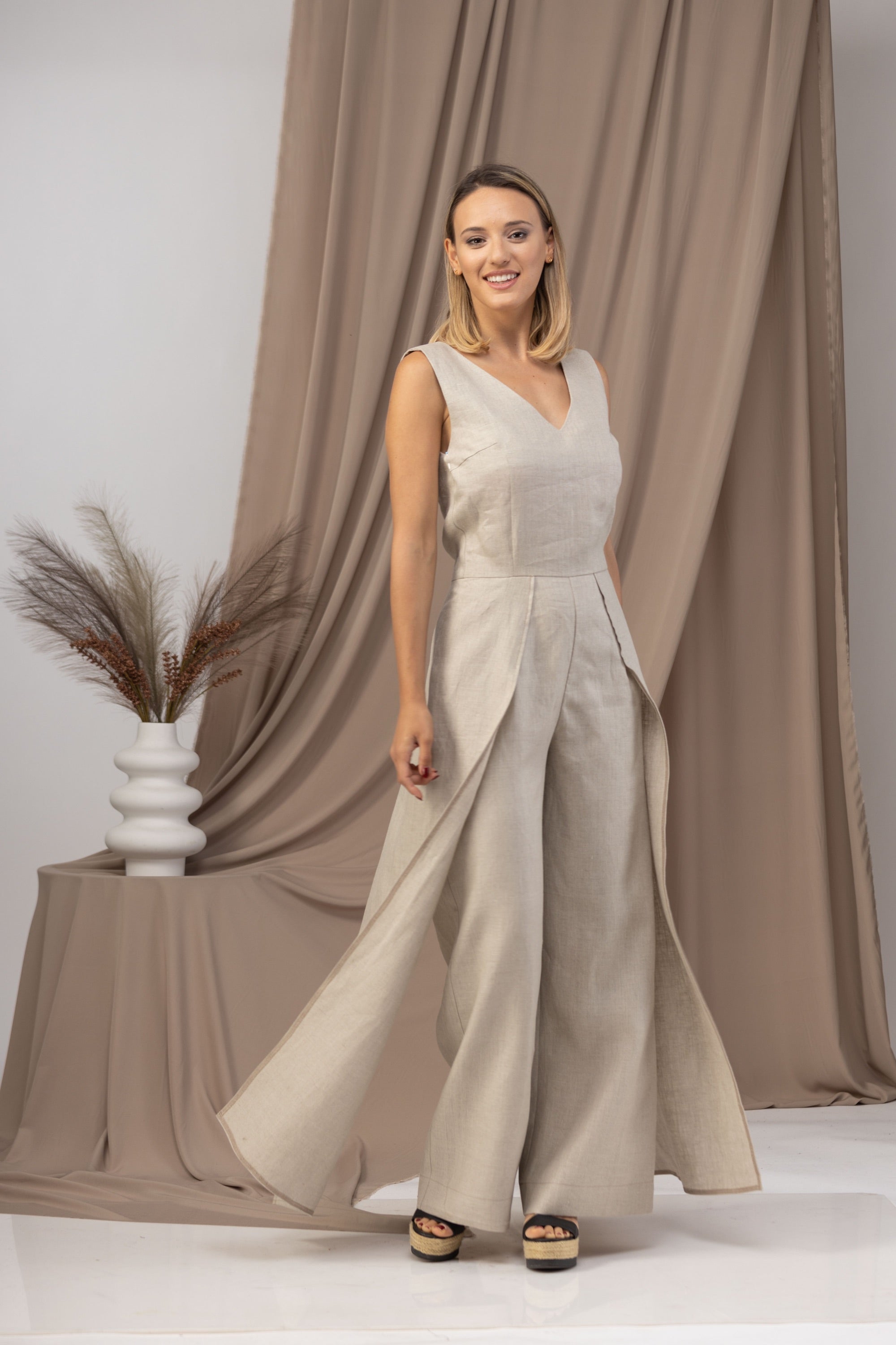 Linen Maxi Jumpsuit with Flaps in a beautiful floral print - from NikkaPlace | Effortless fashion for easy living