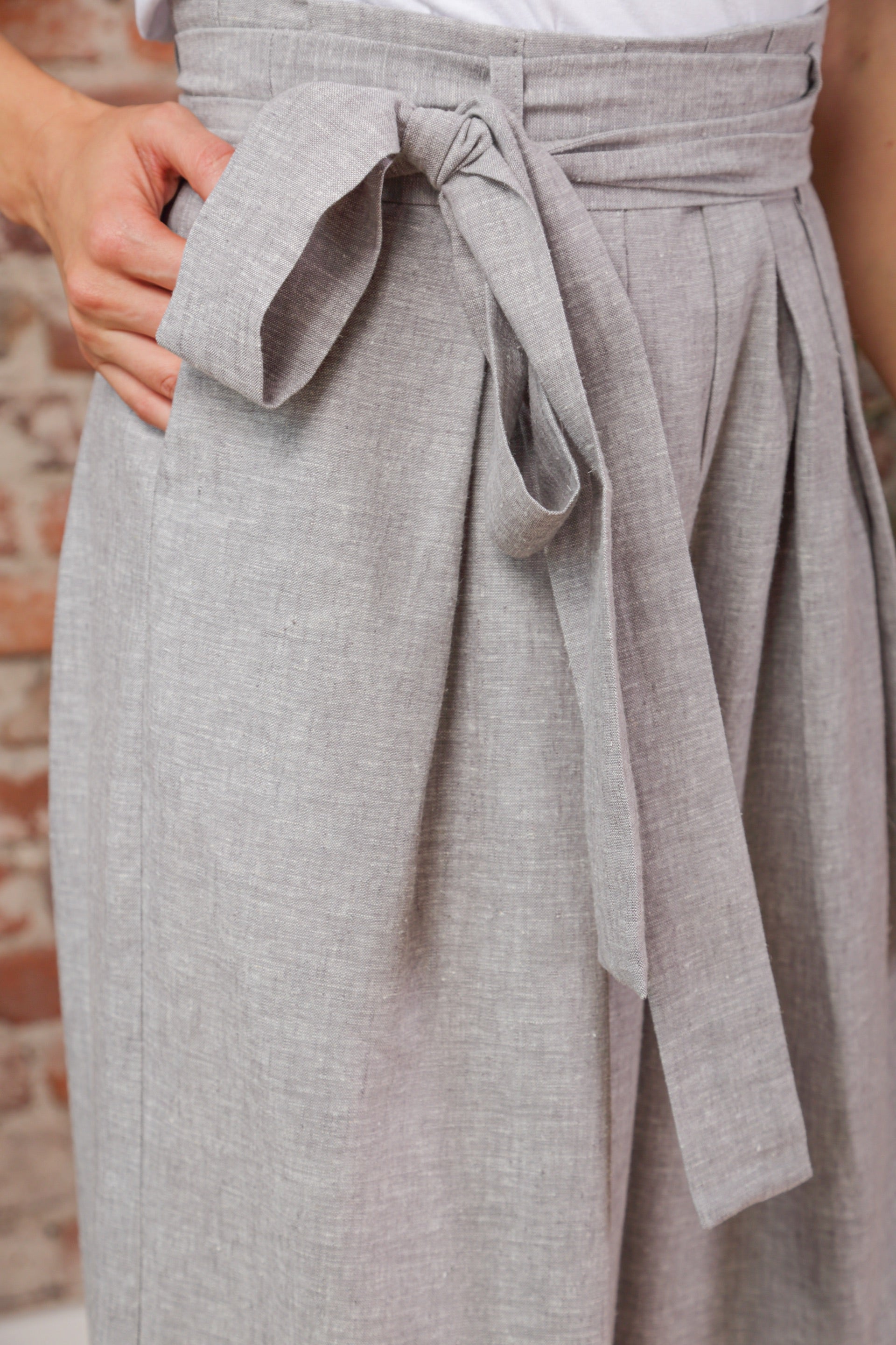 Casual look with Linen Palazzo Pants - from Nikka Place | Effortless fashion for easy living