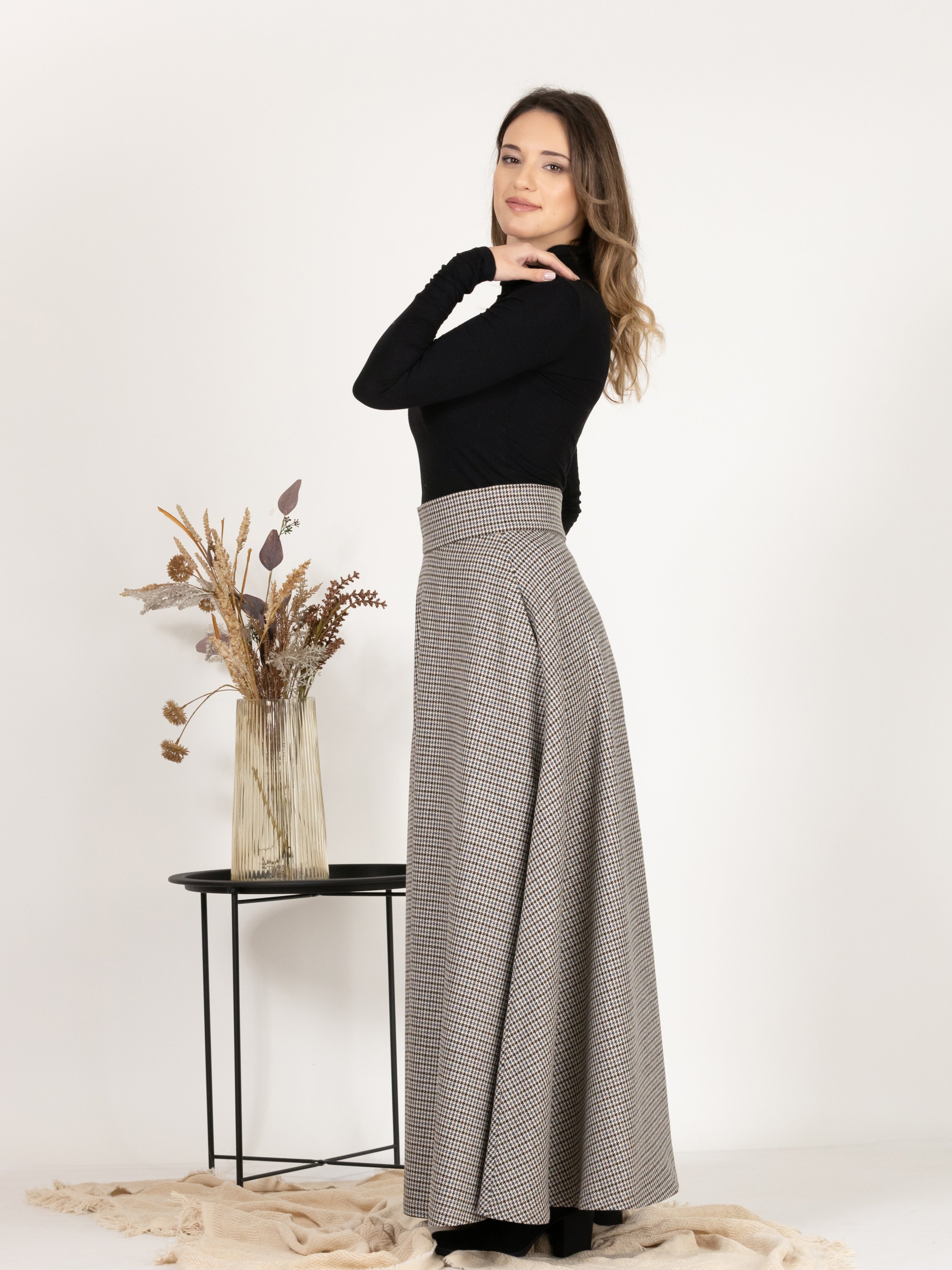 Wool Maxi A-Line Skirt with Pockets in Houndstooth Pattern