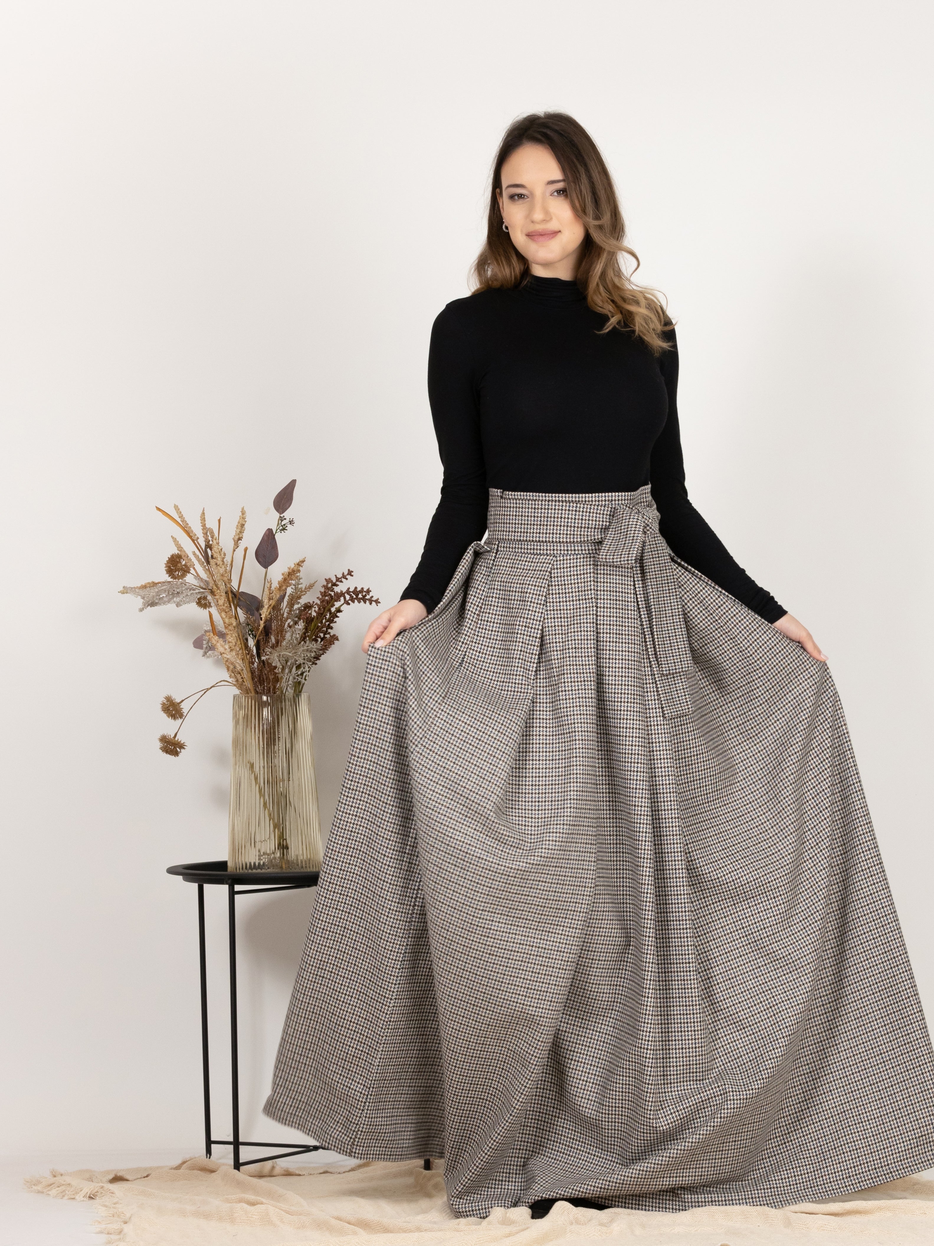 High Waisted Wool Long Skirt with Bow in Houndstooth Pattern