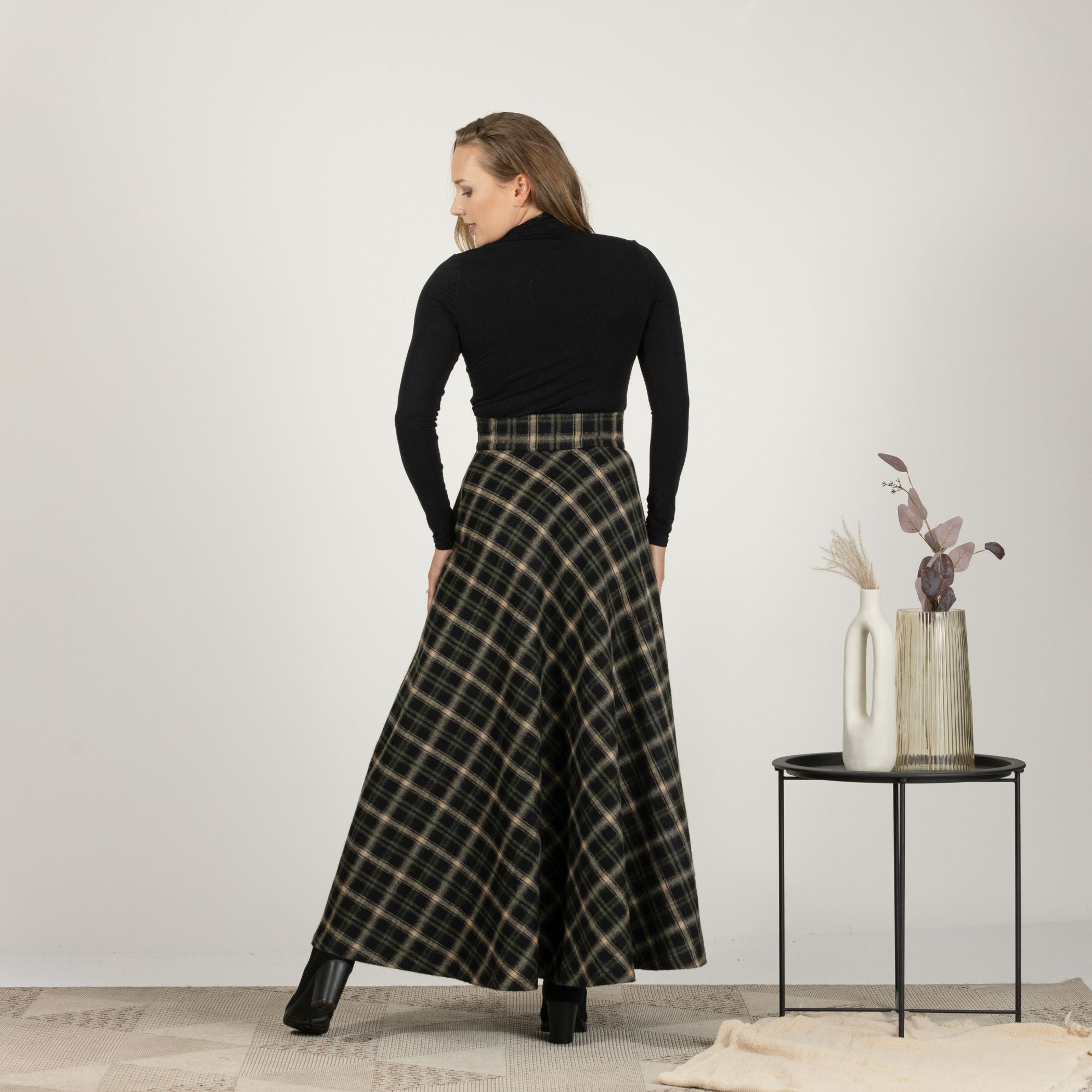 Green plaid maxi skirt hotsell