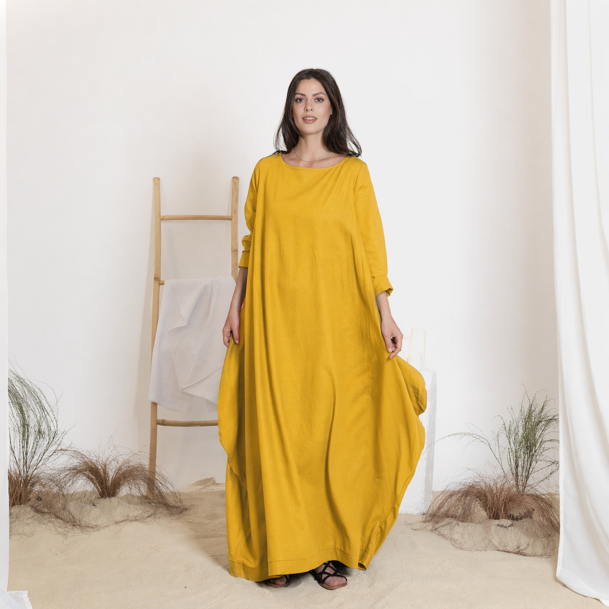 Maxi linen dress