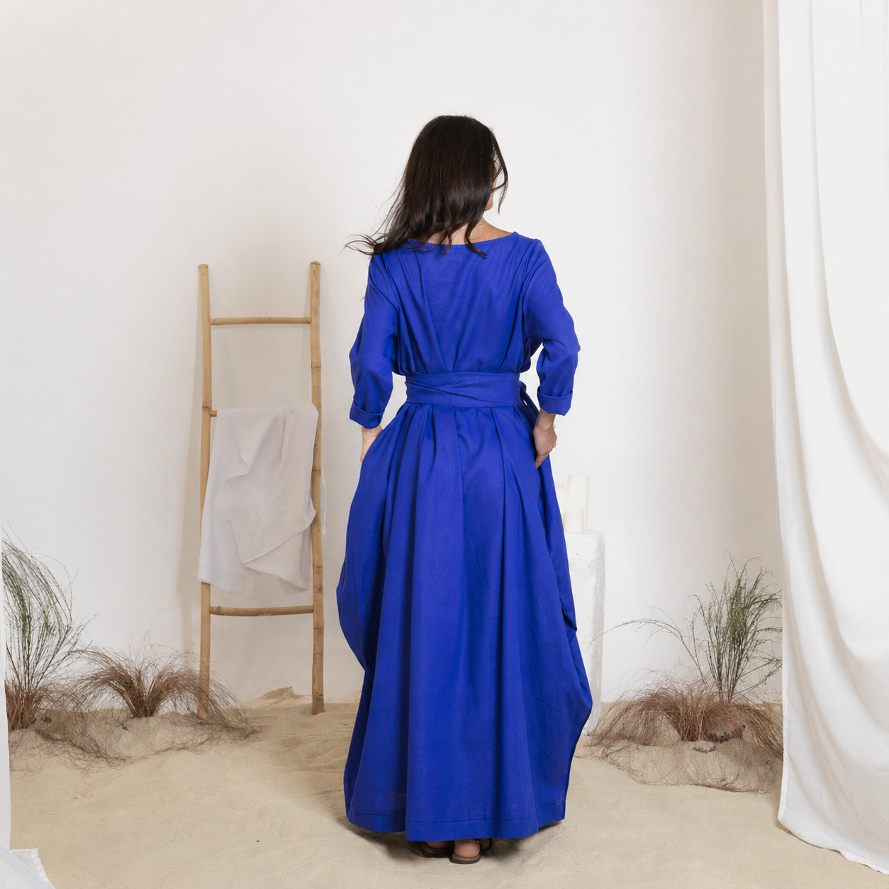 Loose Linen Maxi Dress with Bracelet Sleeves and Belt in Royal Blue
