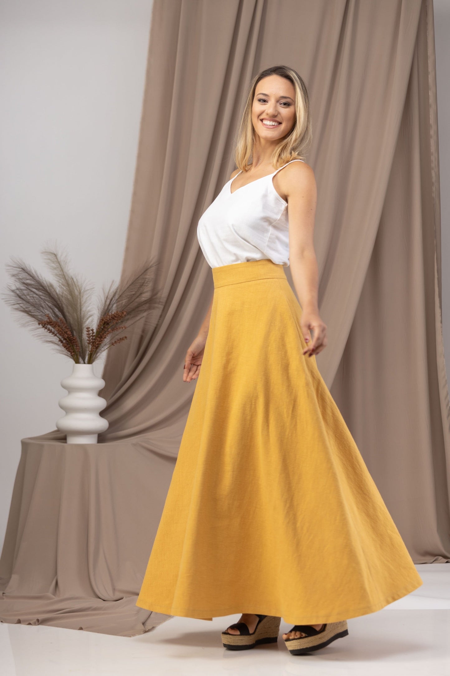 Versatile and Stylish Linen Maxi Skirt - from Nikka Place | Effortless fashion for easy living
