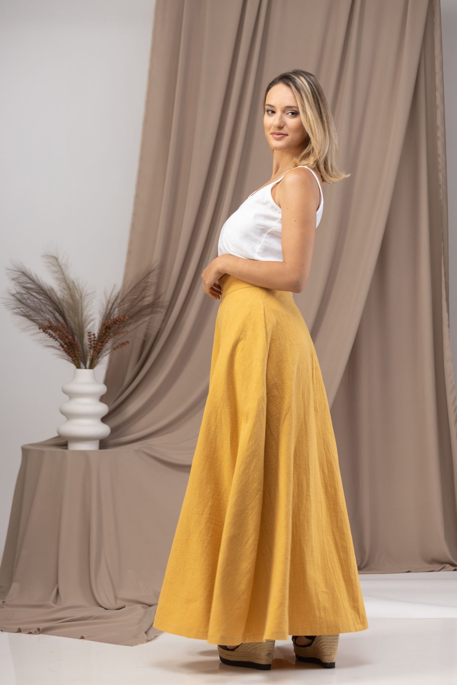 Effortless Fashion in Our Linen Maxi Skirt - from Nikka Place | Effortless fashion for easy living