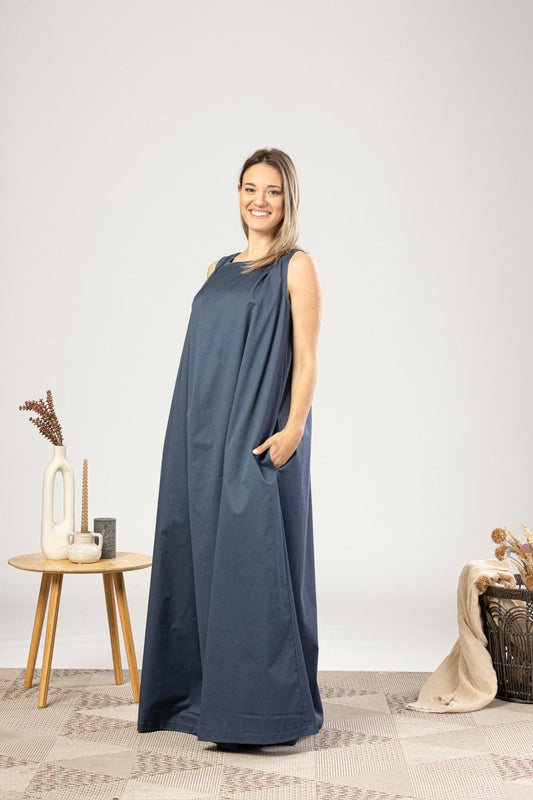 Full-length Elegant Trapeze Maxi Summer Dress - from NikkaPlace | Effortless fashion for easy living