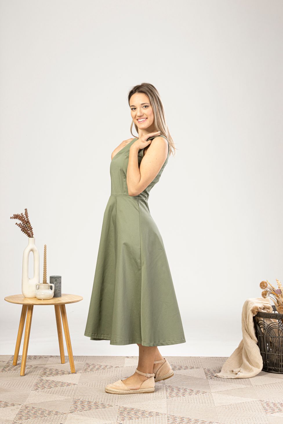 Simple Swing Cotton Dress from the side view - from NikkaPlace | Effortless fashion for easy living