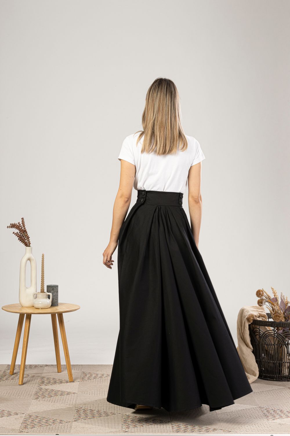 Fit and Flare Summer Skirt for both formal and casual outfits - from NikkaPlace | Effortless fashion for easy living
