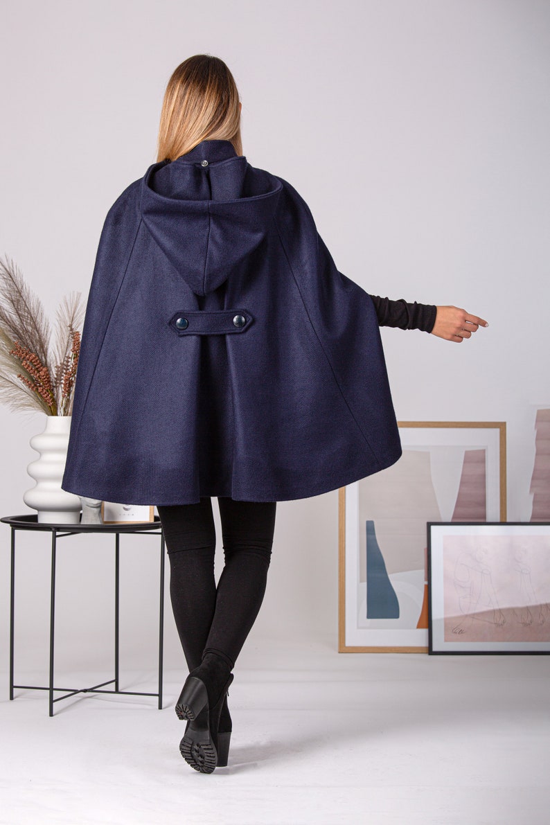 Stylish, easy-to-wear Dark Navy Hooded Wool Cape Coat from NikkaPlace | Effortless fashion for easy living