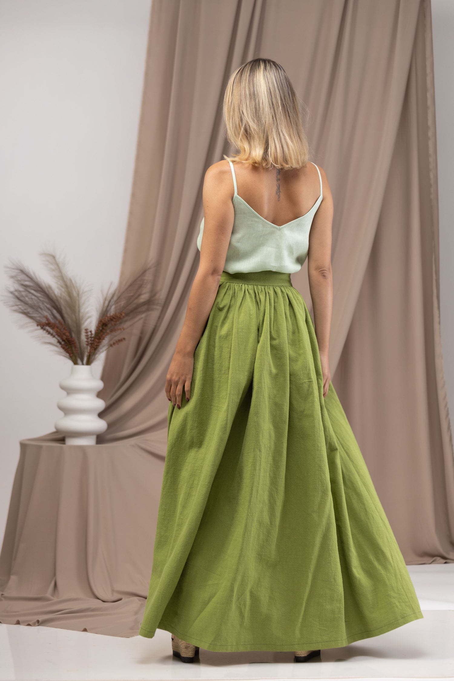 High Waist Linen Skirt with sewed in belt, perfect for any occasion - from NikkaPlace | Effortless fashion for easy living