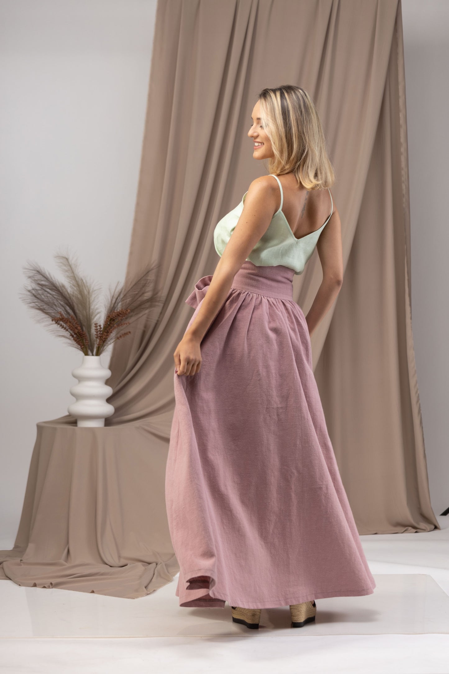Elevate your style with this Linen High Waist Maxi Skirt with Pockets - from NikkaPlace | Effortless fashion for easy living