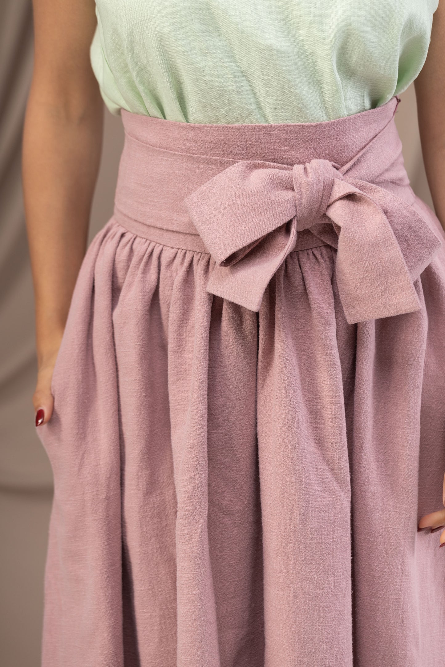 Add a touch of elegance to your wardrobe with this Linen High Waist Maxi Skirt with Pockets - from NikkaPlace | Effortless fashion for easy living