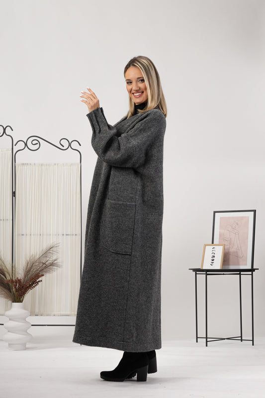 Charcoal Warm Wool Maxi Cardigan Hook Closure Detail - from Nikka Place | Effortless fashion for easy living