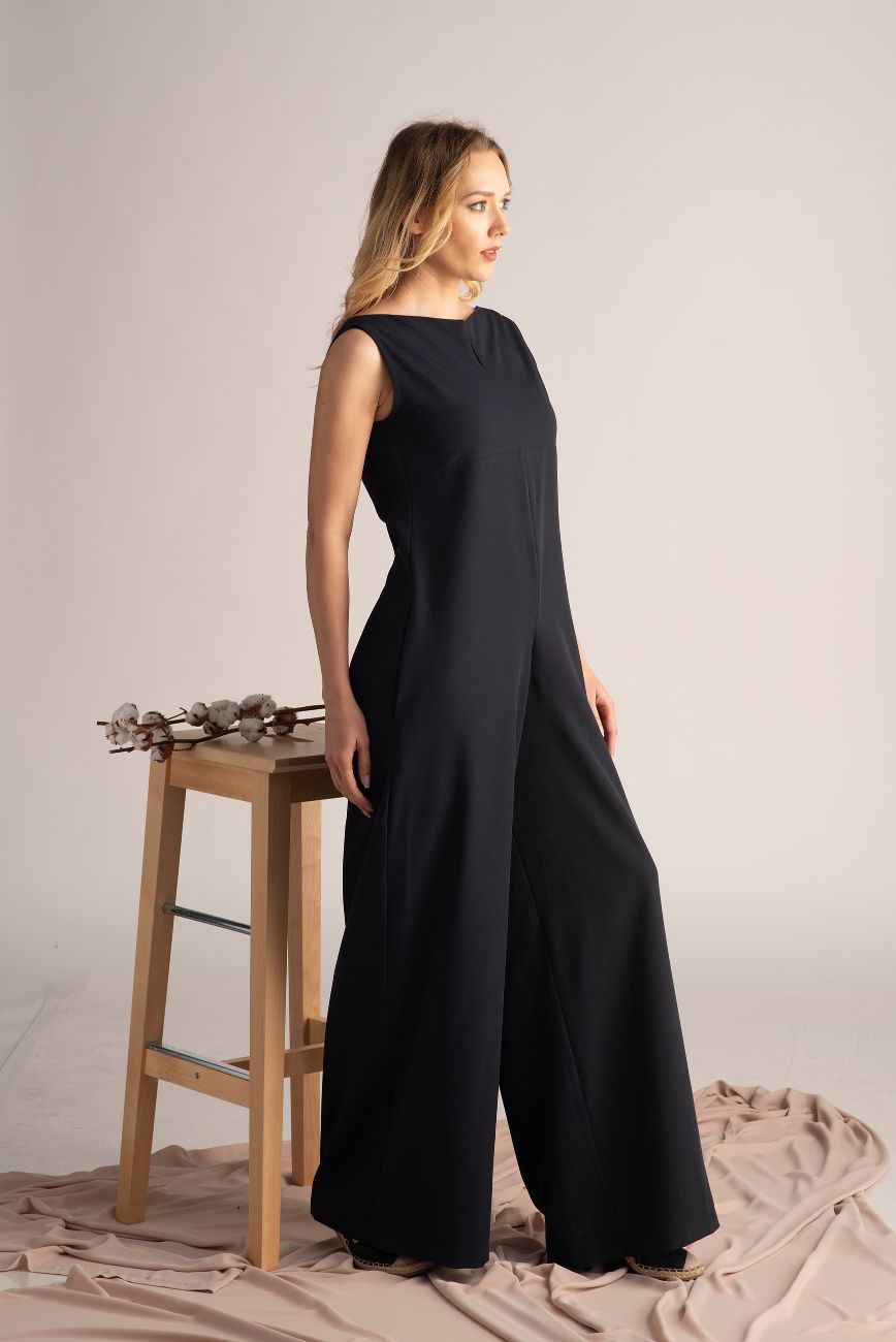 Elegant Loose Wide Leg Jumpsuit from NikkaPlace Effortless fashion for easy living