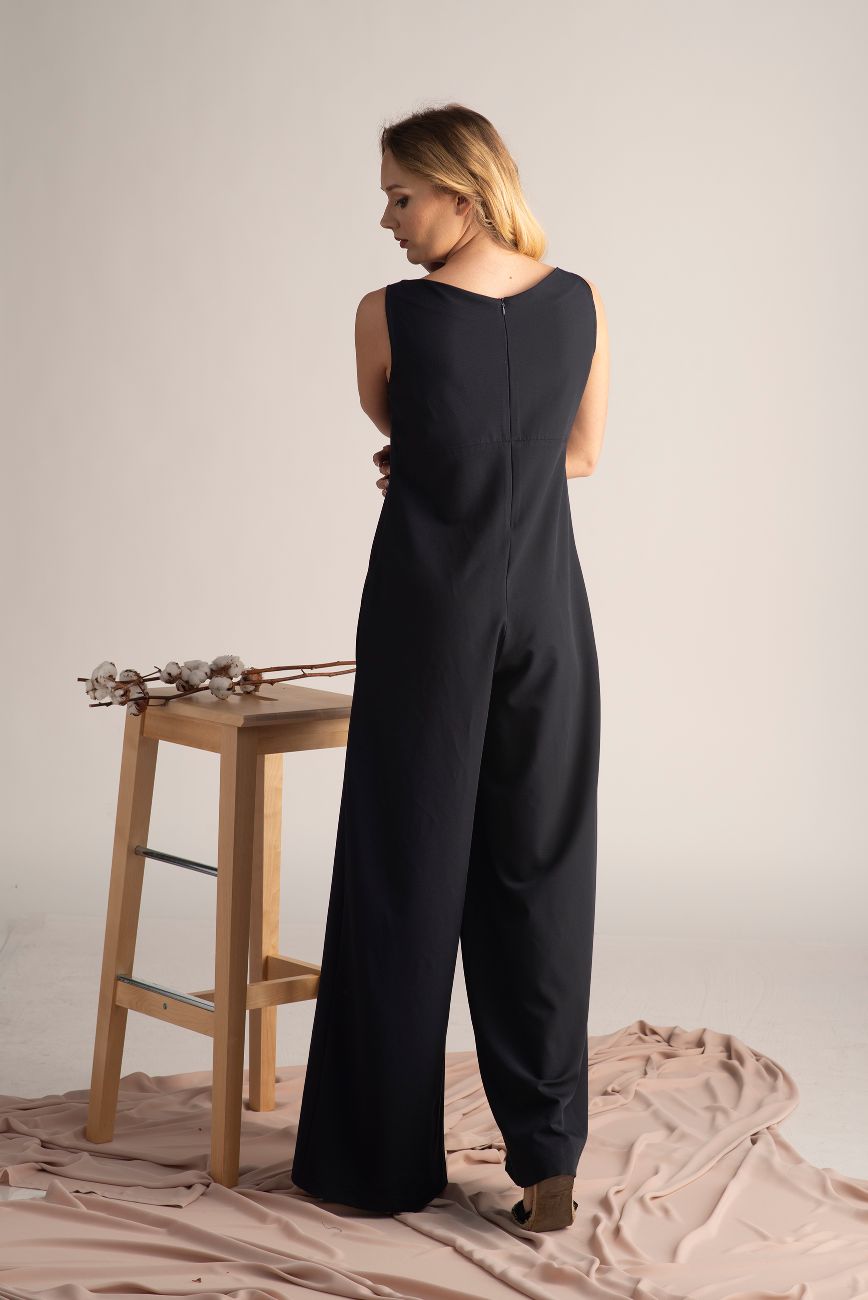 Durable Polyviscose Jumpsuit - from Nikka Place | Effortless fashion for easy living