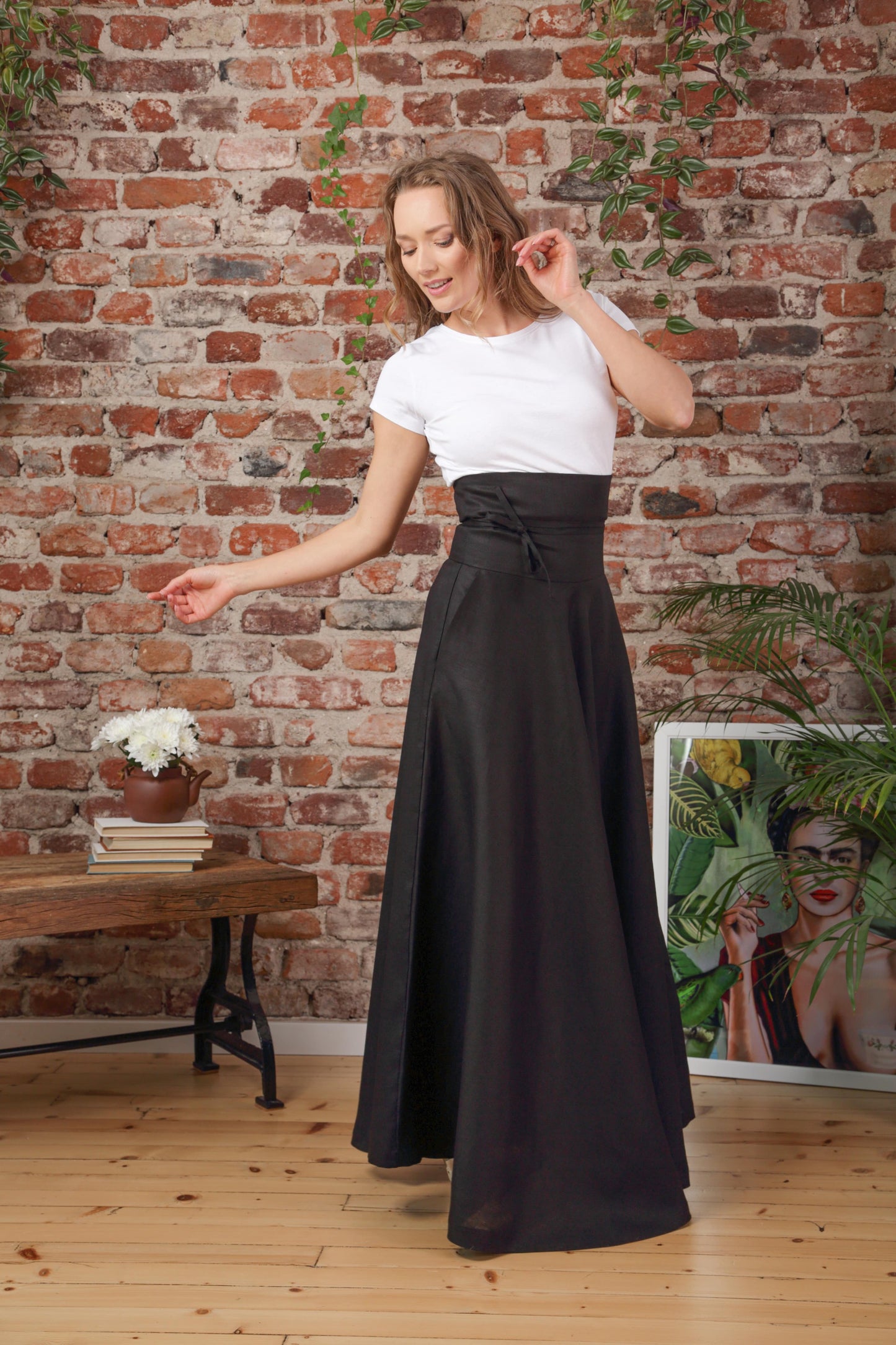 Summery linen skirt - from NikkaPlace | Effortless fashion for easy living