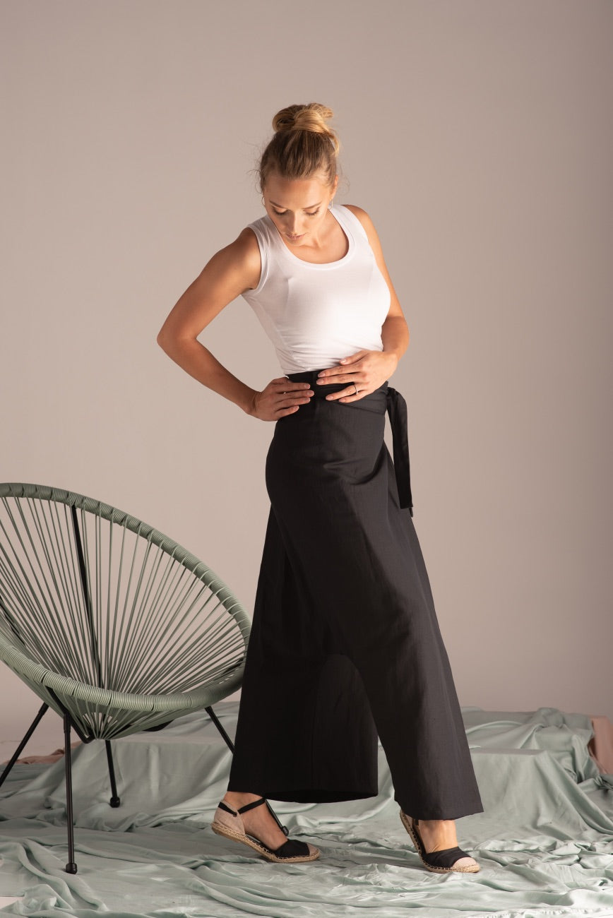 Stylish linen pants - from NikkaPlace | Effortless fashion for easy living