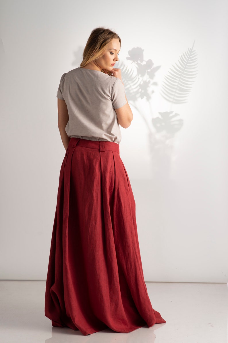 Maxi skirt with side pockets - from NikkaPlace | Effortless fashion for easy living