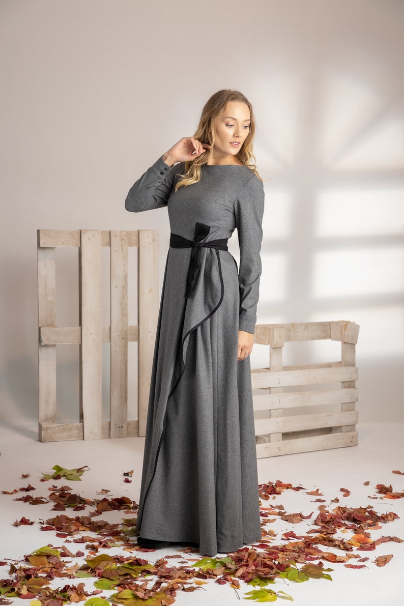 Stylish winter maxi dress - from NikkaPlace | Effortless fashion for easy living