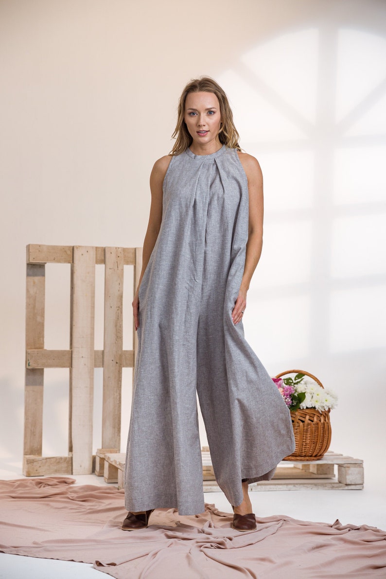 Wide Leg Linen Jumpsuit in different colors - from NikkaPlace | Effortless fashion for easy living